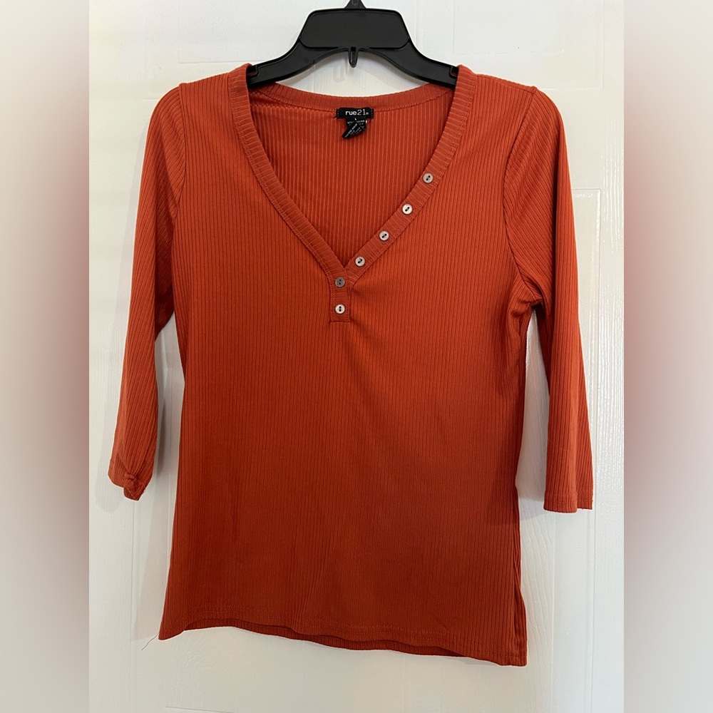Rue21 Orange Fitted 3/4 Sleeve Blouse